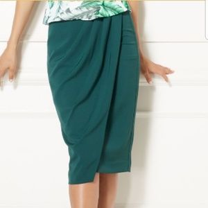 New York and Company Eva Mendes skirt